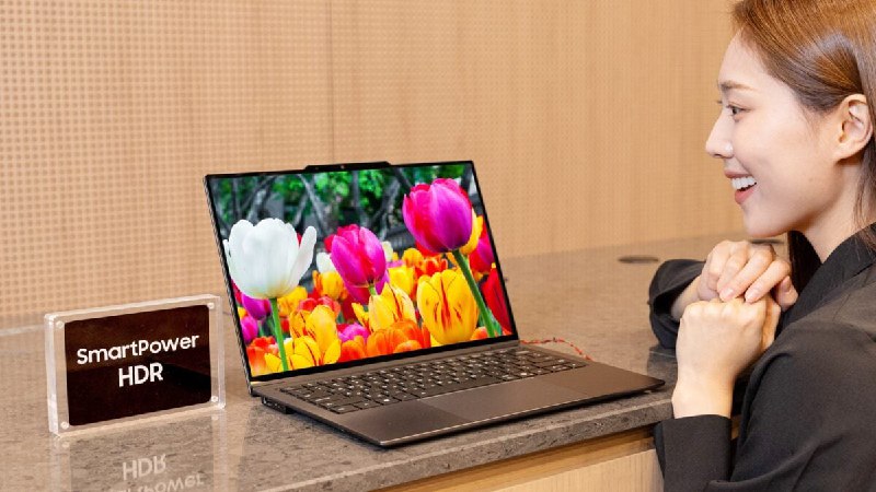 Samsung Set to Unveil High-Brightness 1,400 Nits Desktop OLED Display