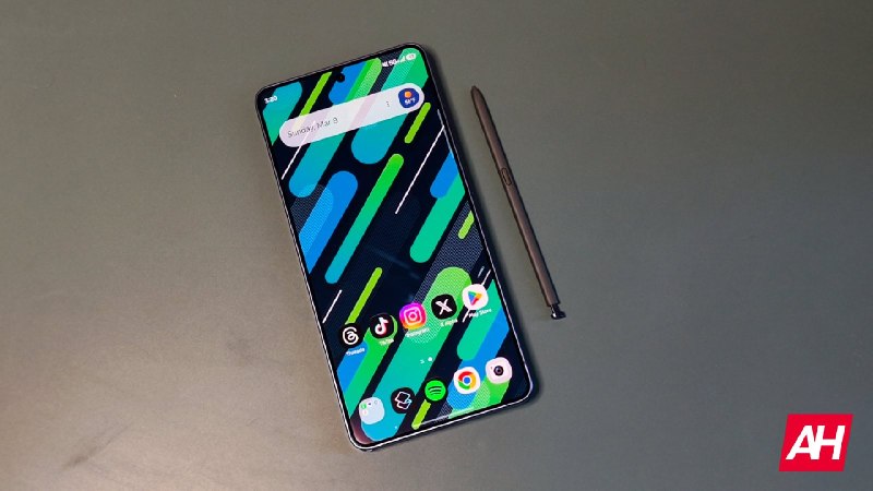 Samsung、重要なシステム修正とセキュリティアップデートを備えた Galaxy S26 用の UI 9.0 ベータ 4 を公開