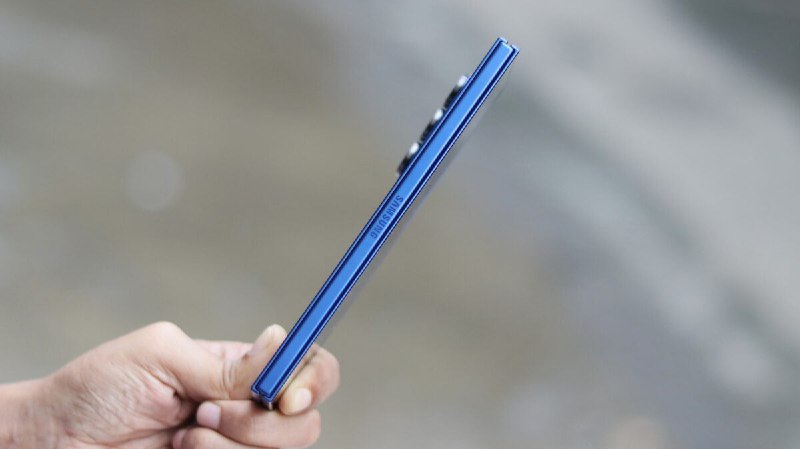 Почему Galaxy Z Fold 8 Ultra, возможно, лучший складной смартфон Samsung, но я все еще не решаюсь его купить