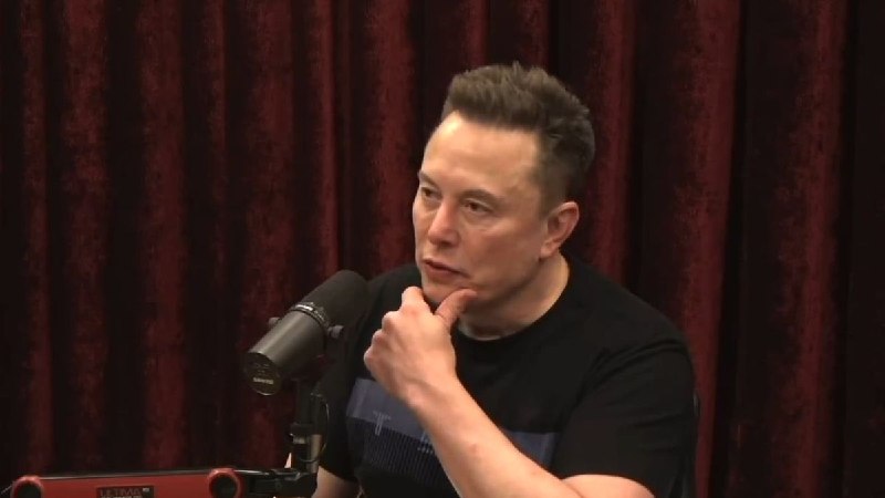 คำคมประจำวันโดย Elon Musk ซีอีโอ SpaceX: "หนึ่งในข้อผิดพลาดที่ใหญ่ที่สุดที่เราทำคือการพยายามทำให้สิ่งต่างๆ เป็นอัตโนมัติ
