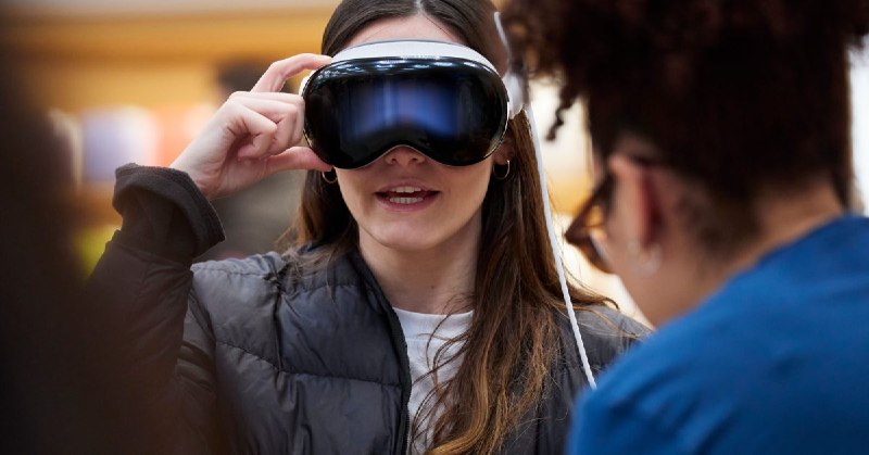Apple abandonne ses projets de composants rentables pour le casque Vision Pro