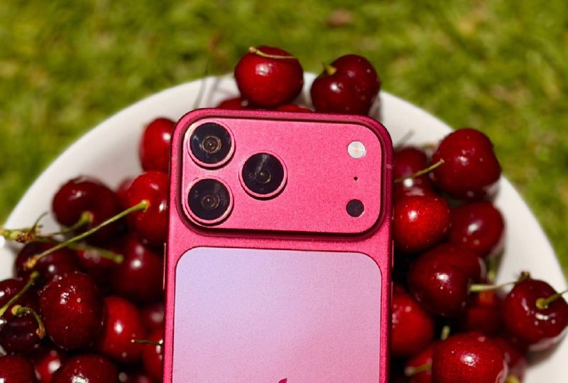 iPhone 18 Pro Max Set to Outshine Galaxy S26 Ultra with Enhanced Battery Capacity