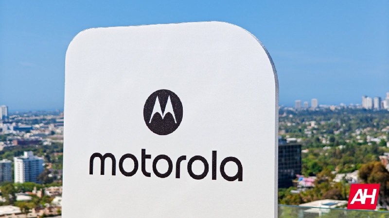 Motorola Edge 70 Max Introduces 25W Wireless Charging, with an Important Twist