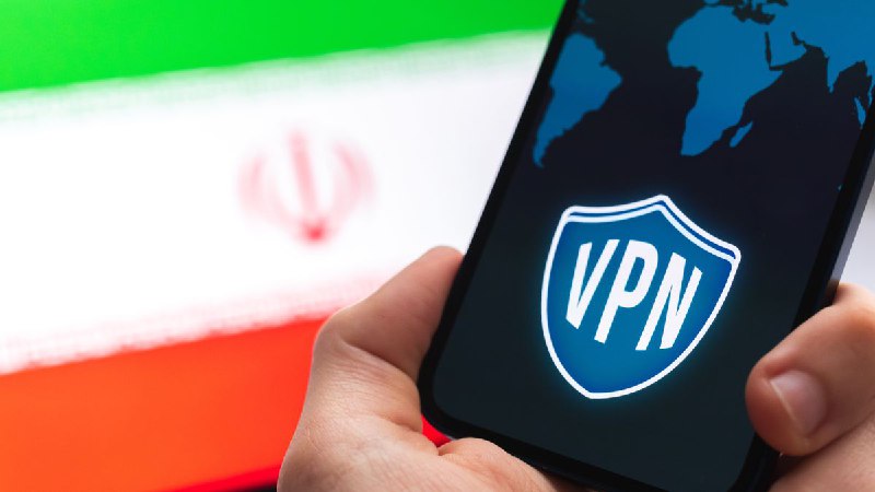Iranian Group Exposed for Concealing Surveillance Tools within Fraudulent Applications