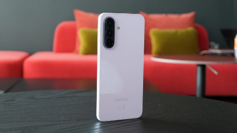 Galaxy A37 and A26 Move Closer to Receiving One UI 9.0 Update