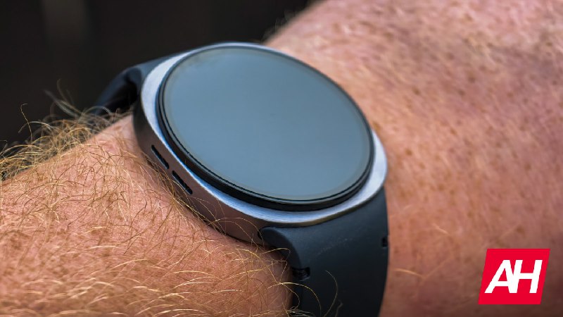 Galaxy Watch 7 和 Watch 8 收到 2026 年 7 月季度更新现已推出