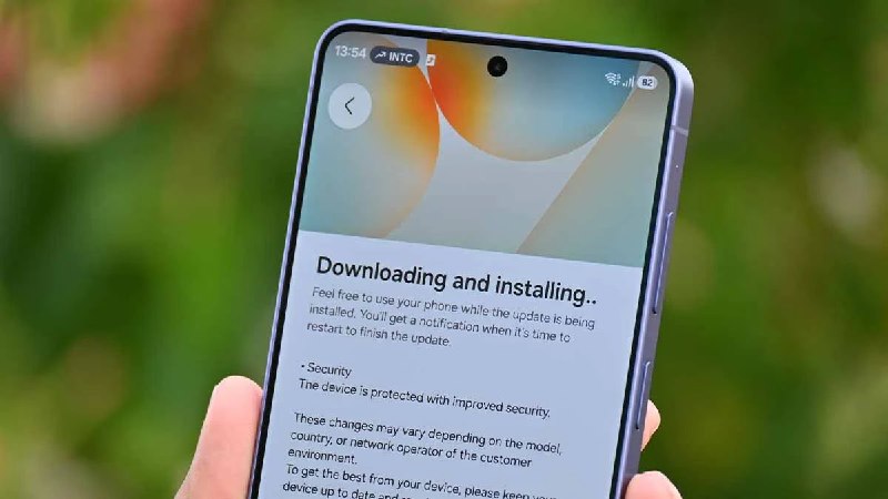 Samsung Galaxy Devices Roll Out Latest Google Play System Update