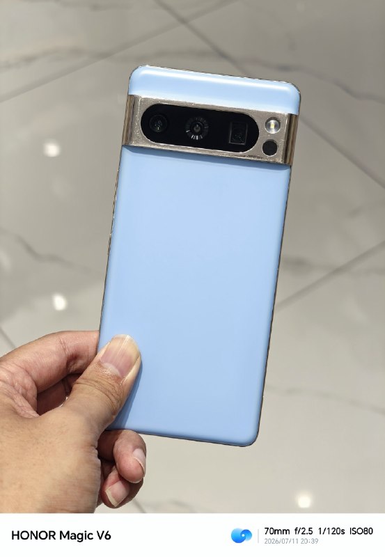 北朝鮮の「Google Pixel 8 Pro」を紹介:注目の1:1レプリカが登場