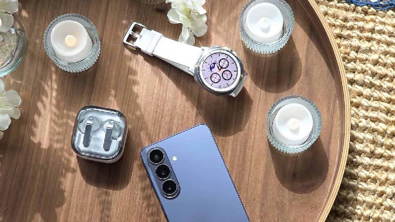 三星 Edge AI Galaxy Watch 在一场大胆的新竞赛中与 Apple Watch 展开较量