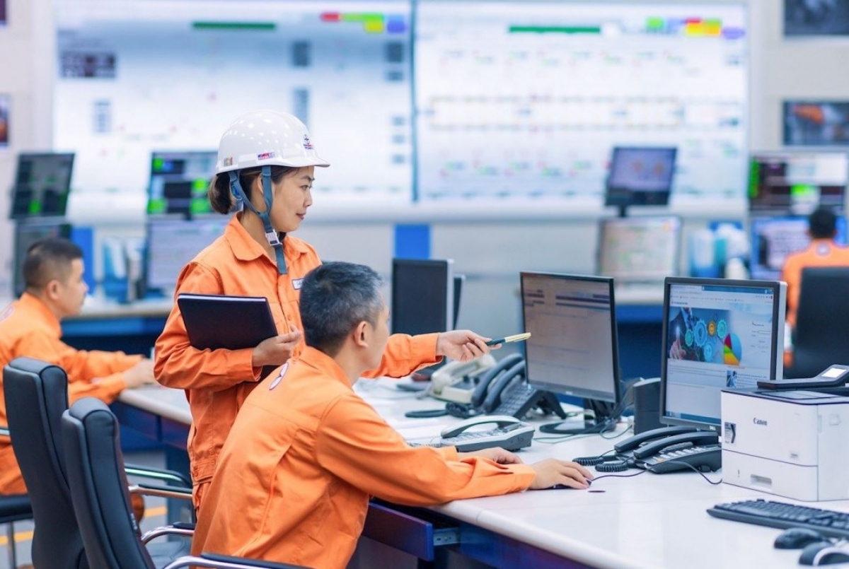 Thị Trường Điện Việt Nam: Những Thiếu Sót Cần Khắc Phục Để Đạt Tăng Trưởng Bền Vững