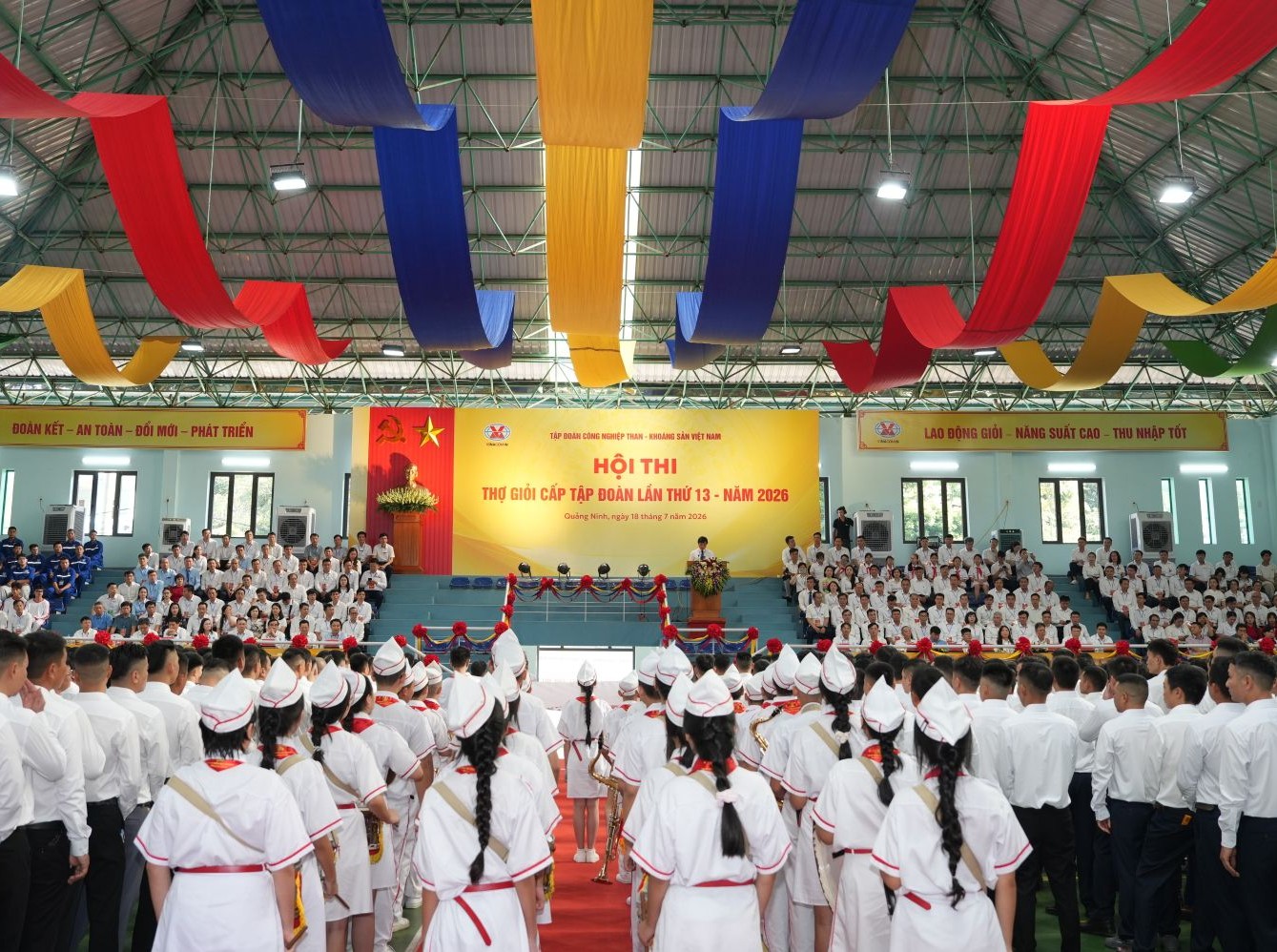 TKV Khai Mạc Hội Thi Thợ Giỏi Tập Đoàn Lần Thứ 13 Năm 2026