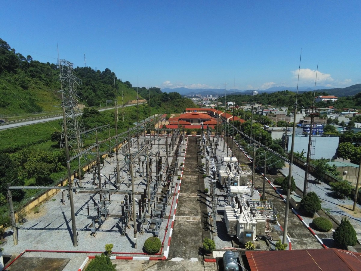 EVNNPC triển khai hệ thống lưu trữ năng lượng BESS - Giải pháp công nghệ đột phá cho tương lai năng 