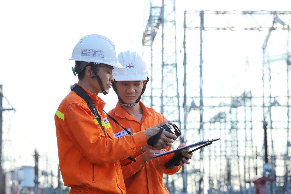 EVNNPT Nâng Cao An Toàn Vận Hành Hệ Thống Truyền Tải Điện