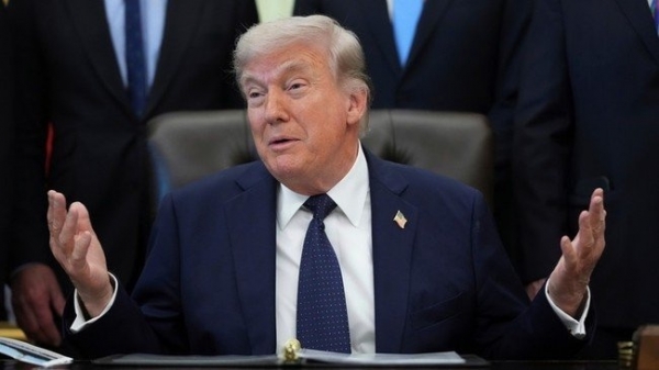 Tổng thống Trump cảnh báo khả năng tấn công vào nhà máy điện và cầu cống của Iran