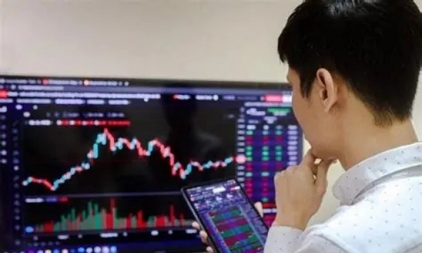 Nhận định thị trường chứng khoán 29/6: Khuyến nghị nắm giữ cổ phiếu ngân hàng và chứng khoán